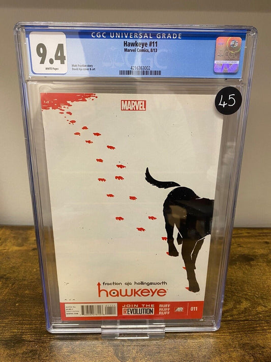 HAWKEYE #11 2013 CGC 9.4 MARVEL